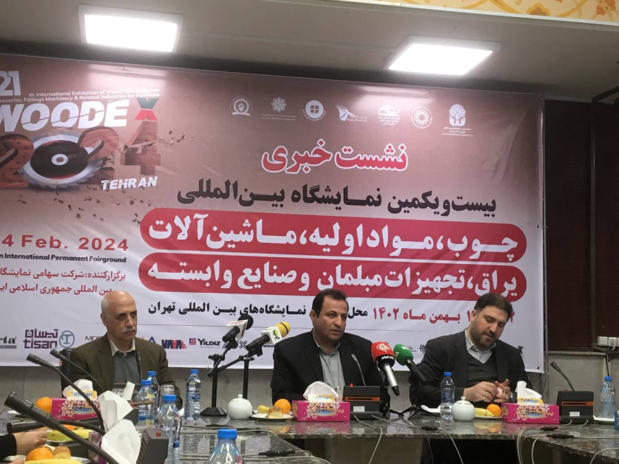 ۸۰ میلیون دلار انواع ورق فشرده چوب در سال گذشته صادر شد
